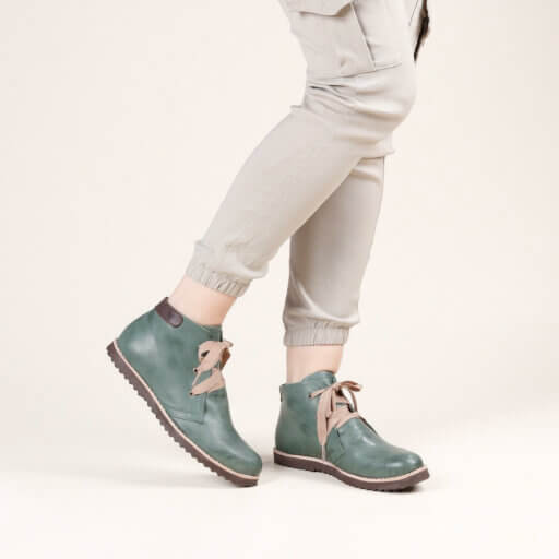 Bota Valete Lisa Verde Escuro com bege Alice 05