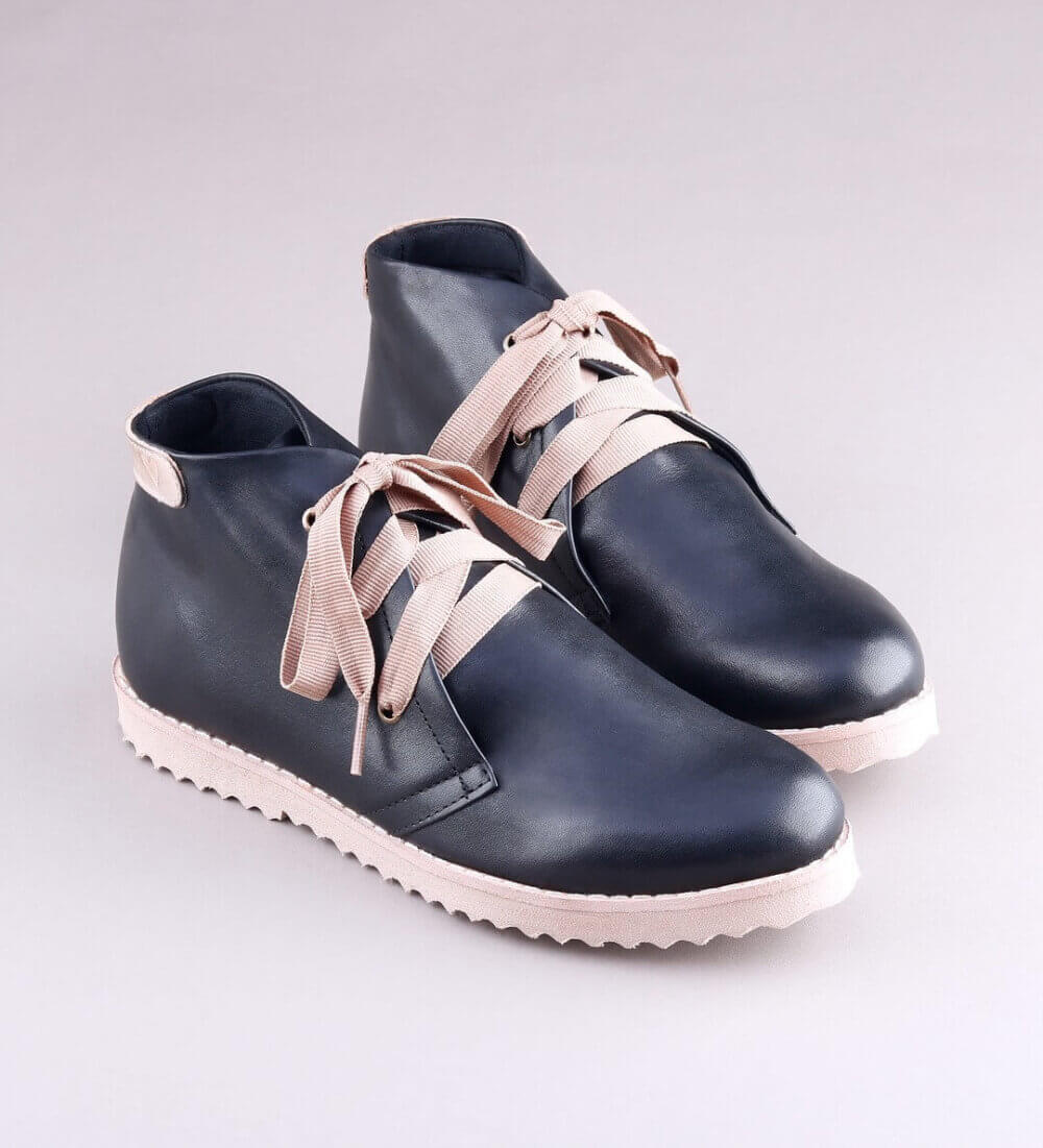 Botinha Alice Valete Lisa preta claro bege 04