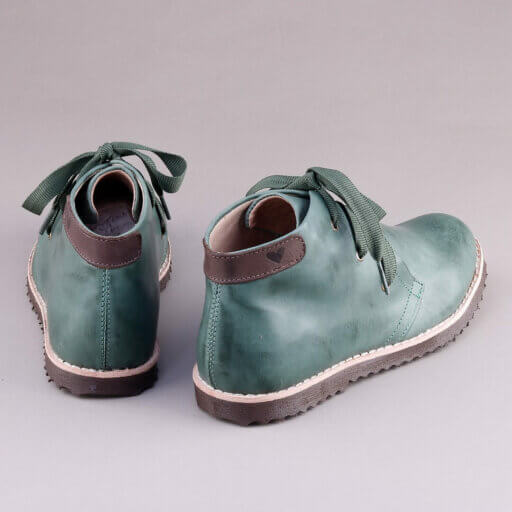 Botinha Valete Lisa Verde Escuro detalhe