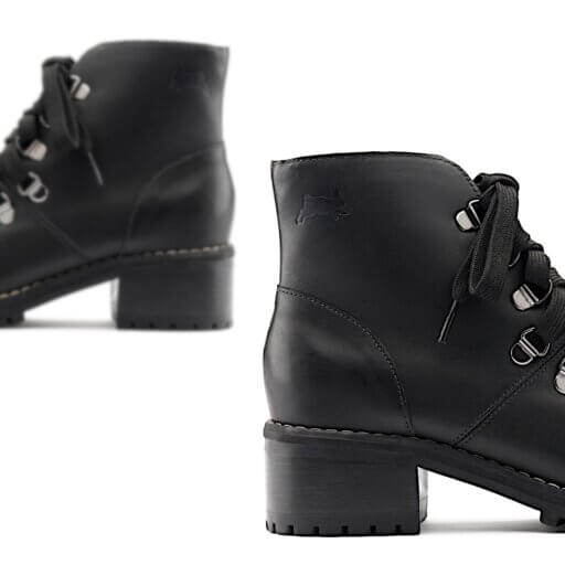 Coturno Black Rabbit All Black traseiro Alice de Copas