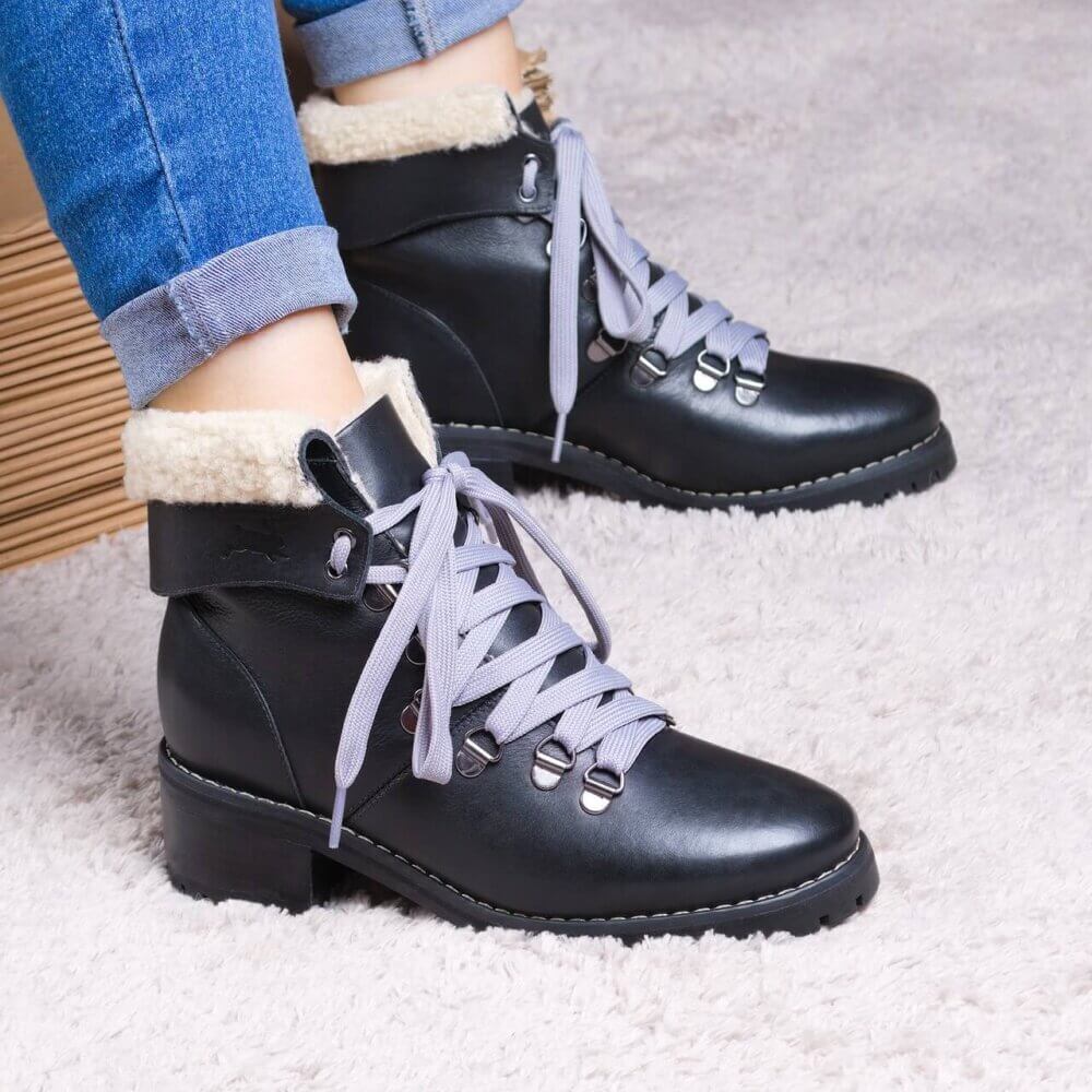 bota black rabbit preta fluffy com pelo _MG_4914