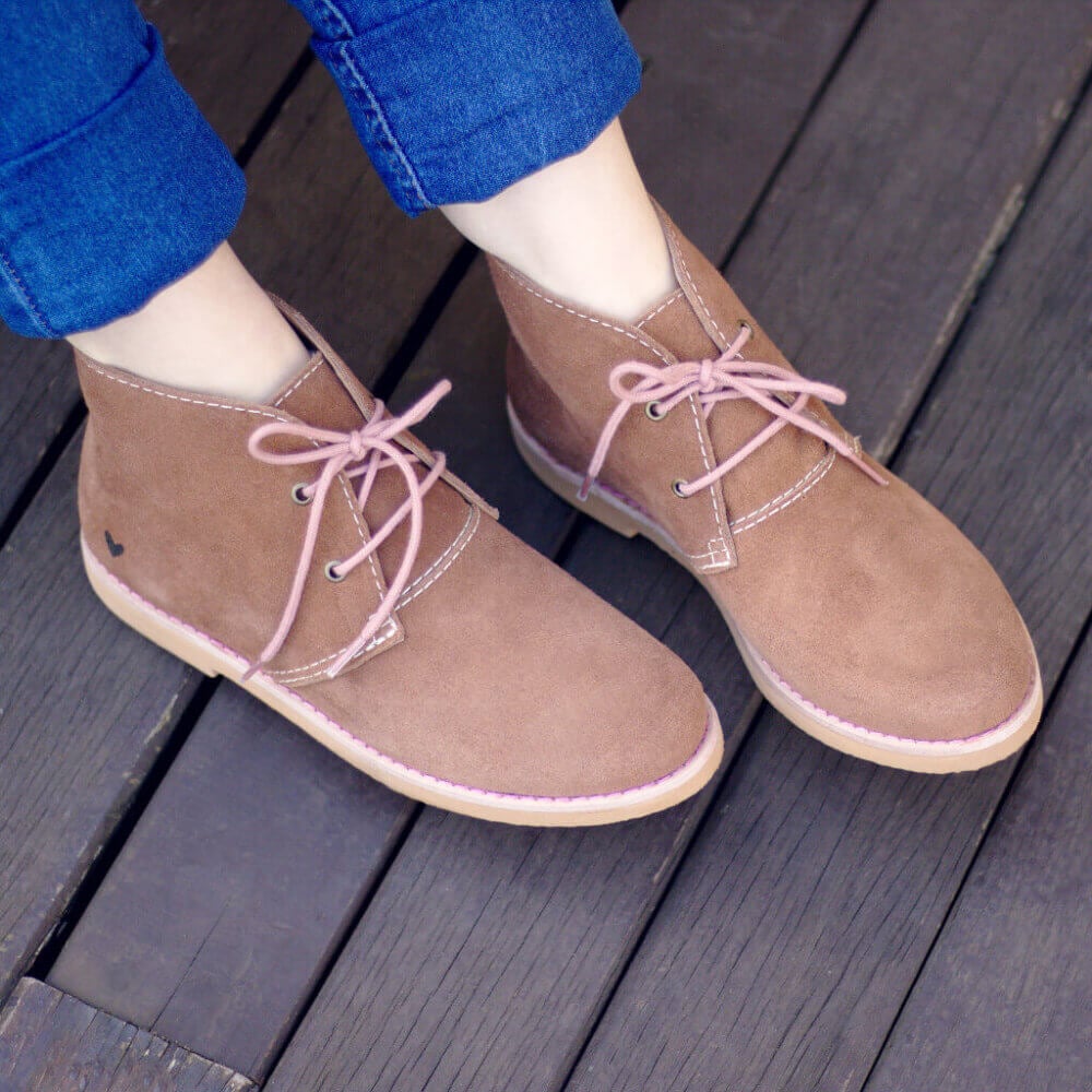 bota camurça marrom cano curt 2