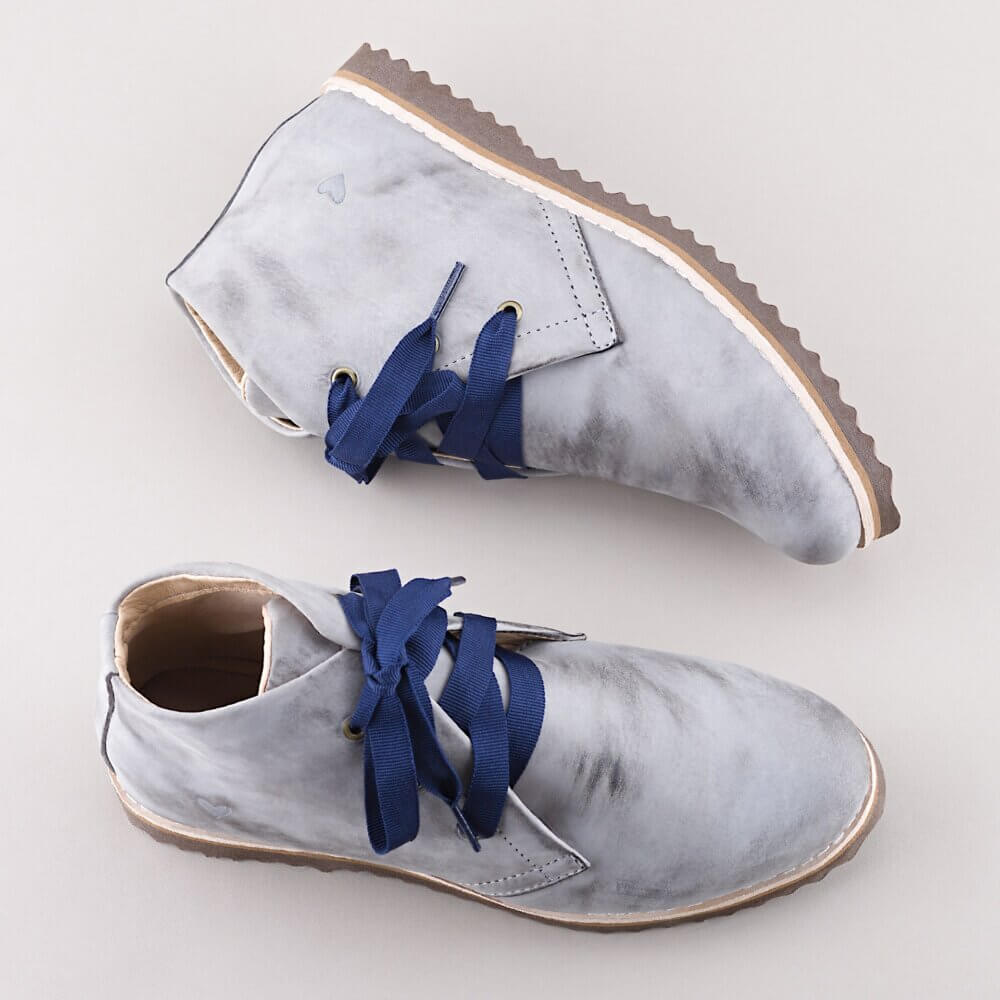 bota-cano-curto-cinza-detalhe-cadarco-vista superior