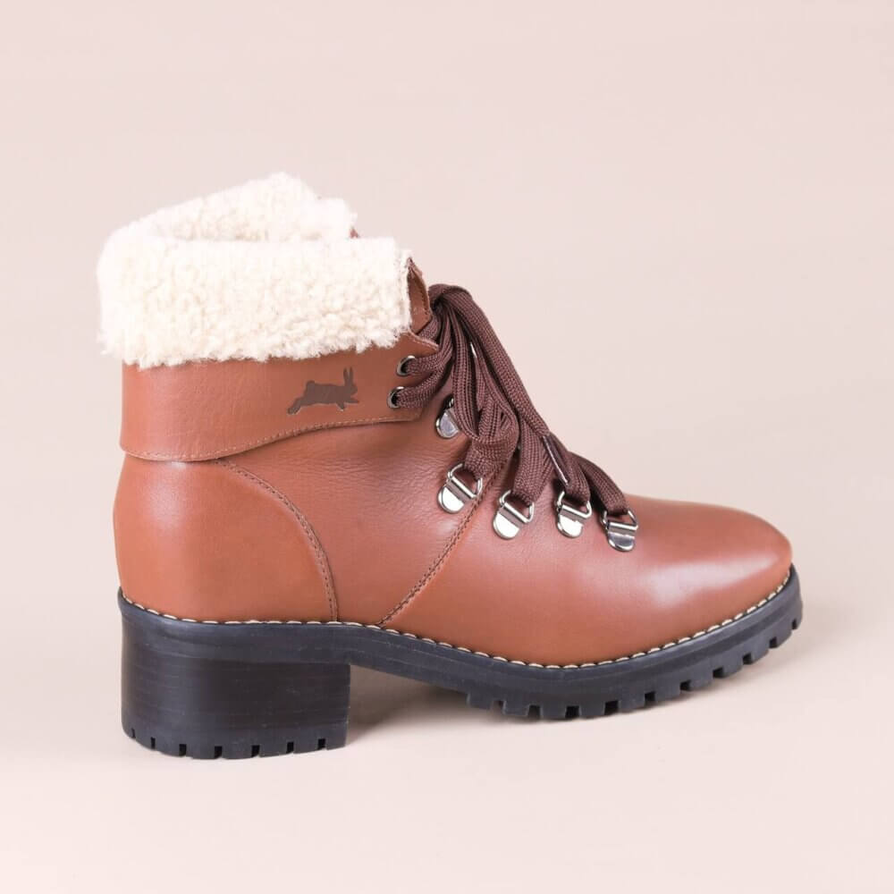 bota marrom alice de copas em couro com pelo_MG_4570