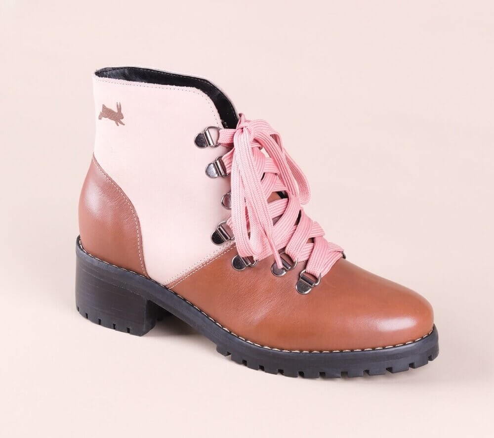 bota marrom com nude em couro legitimo alice de copas _MG_4372