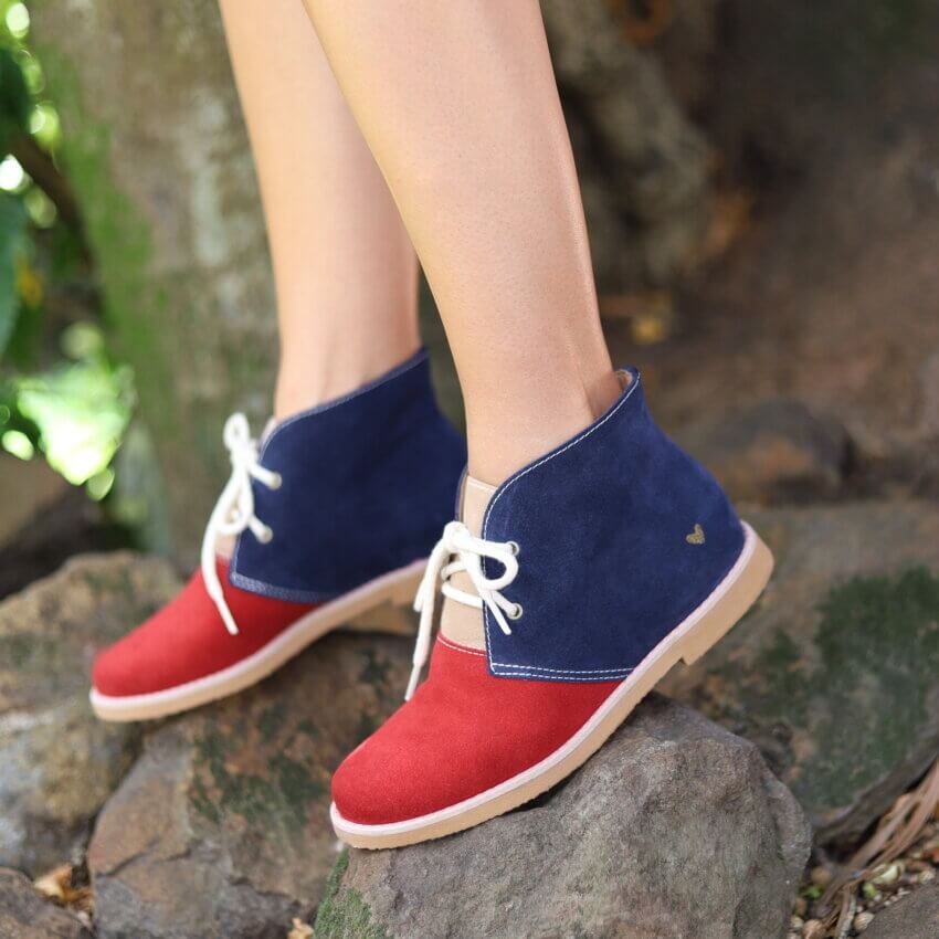Bota cano curto desert navy vermelha e azul 3