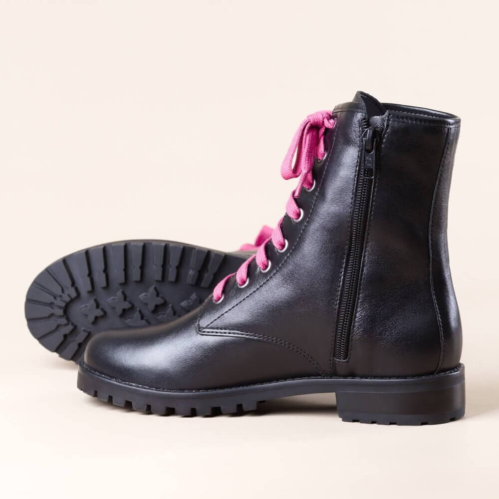 Black Rabbit Scout All Black Bota Salto Baixo Couro Alice