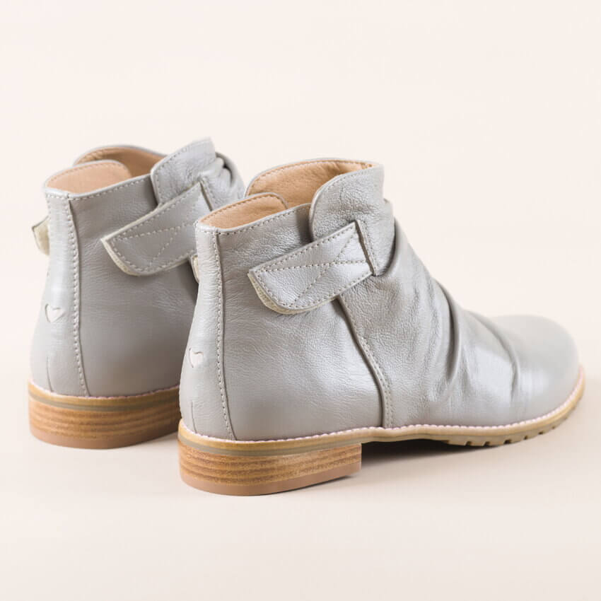 Bota Mad Absolem Couro Cinza