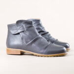 Mad Absolem Grey Couro Franzido com Salto Baixo