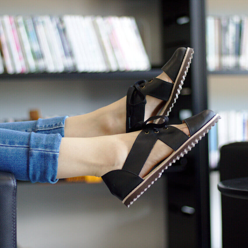 Sandalha Cutout Preta 2