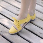 sapatinho-cut-out-amarelo-09