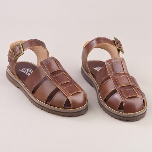 Lazy Marrom | Alice de Copas | Sandalia Feminina em Couro Tratorada Sem Salto Com Fivela