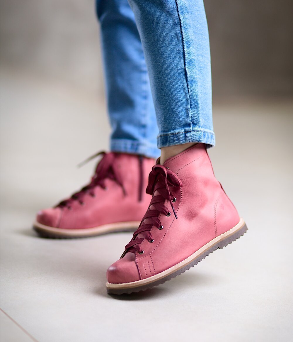 Bota Dust Média Blackberry 02